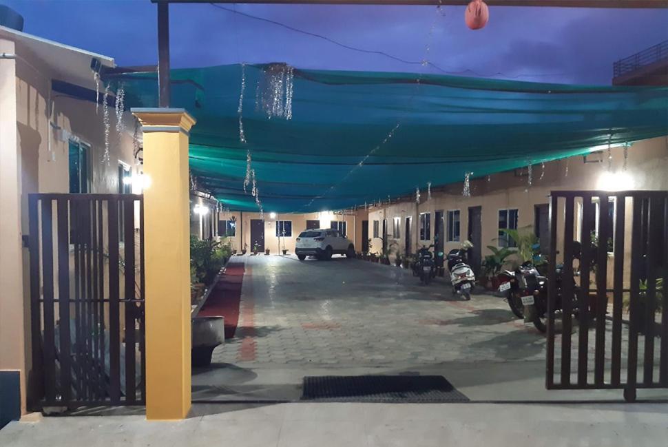 Sri Nandini Guest House Chikmagalūr Eksteriør billede